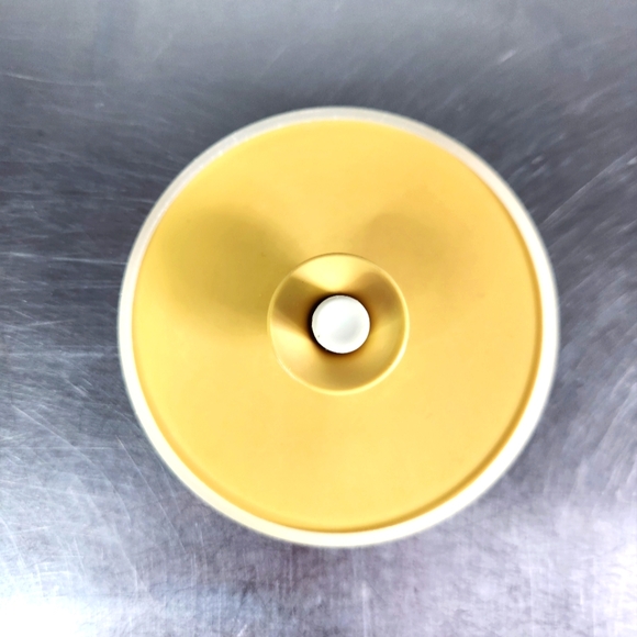 Tupperware Cream Dispenser 1414-2 - Picture 5 of 6